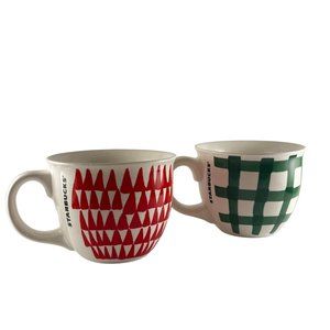 Set of 2 Starbucks Coffee Mugs Oversized 14oz Red Green Christmas Cappuccino